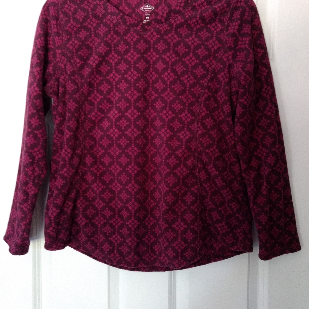 Fleece pullover